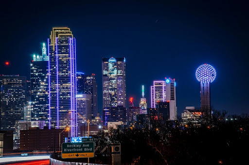 Captivating cultural essence captured in Dallas, reflecting its diverse artistic treasures.